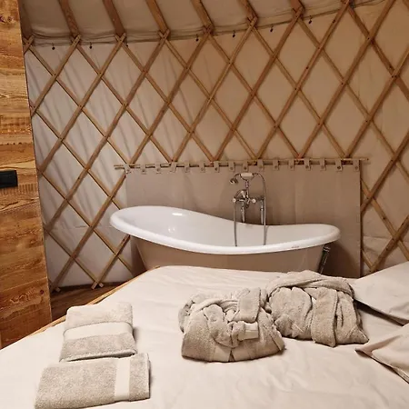 Monvisorelax * Ostana